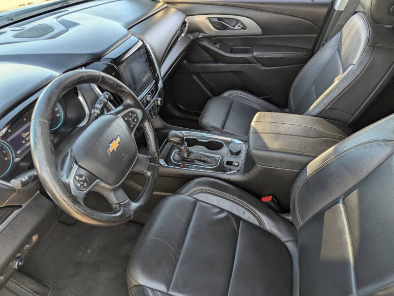 2021 Chevrolet Traverse LT Leather
