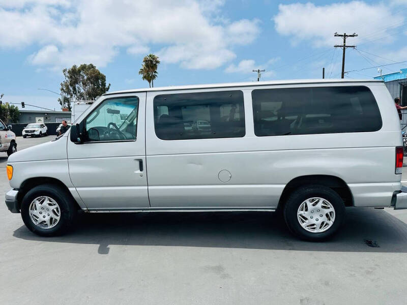 2006 Ford E-Series E-150 XLT