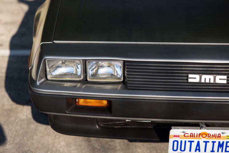 1981 DeLorean DMC-12
