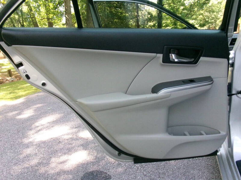 2012 Toyota Camry Hybrid