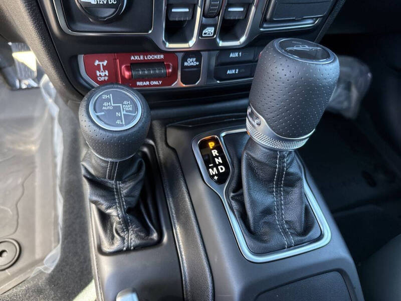 2026 Jeep Gladiator Mojave X