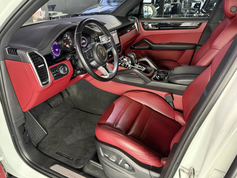 2021 Porsche Cayenne