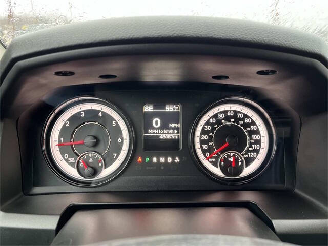 2024 RAM 1500 Classic SLT