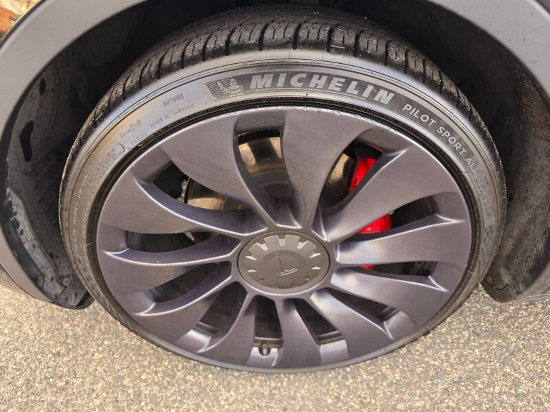 2022 Tesla Model Y Performance