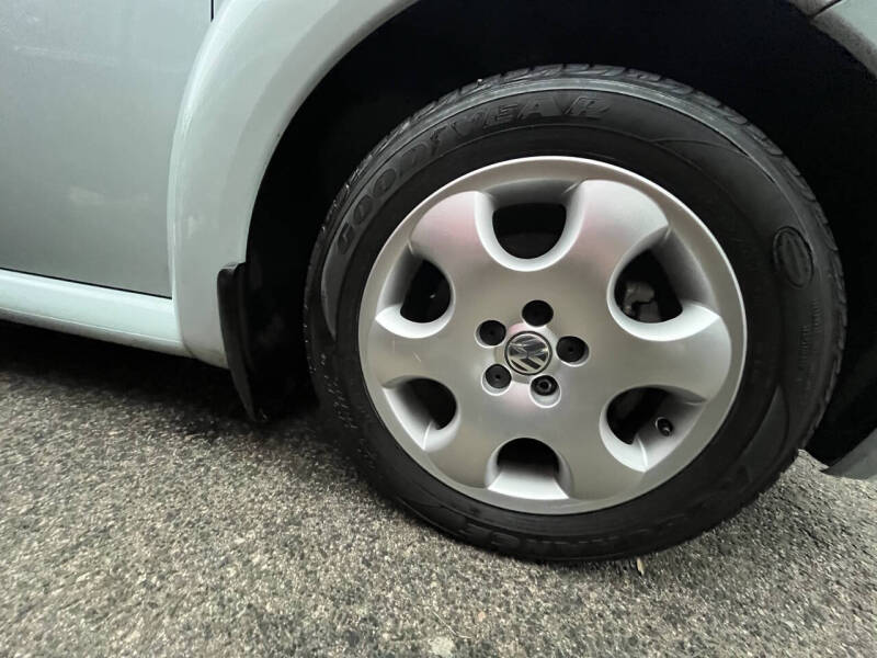 2003 Volkswagen New Beetle Convertible GLS