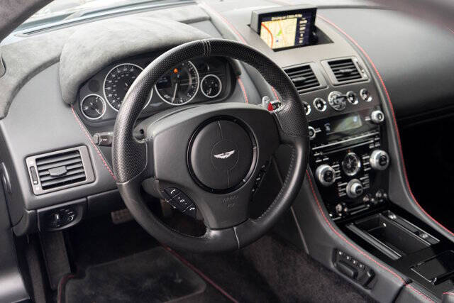 2015 Aston Martin V12 Vantage S 19