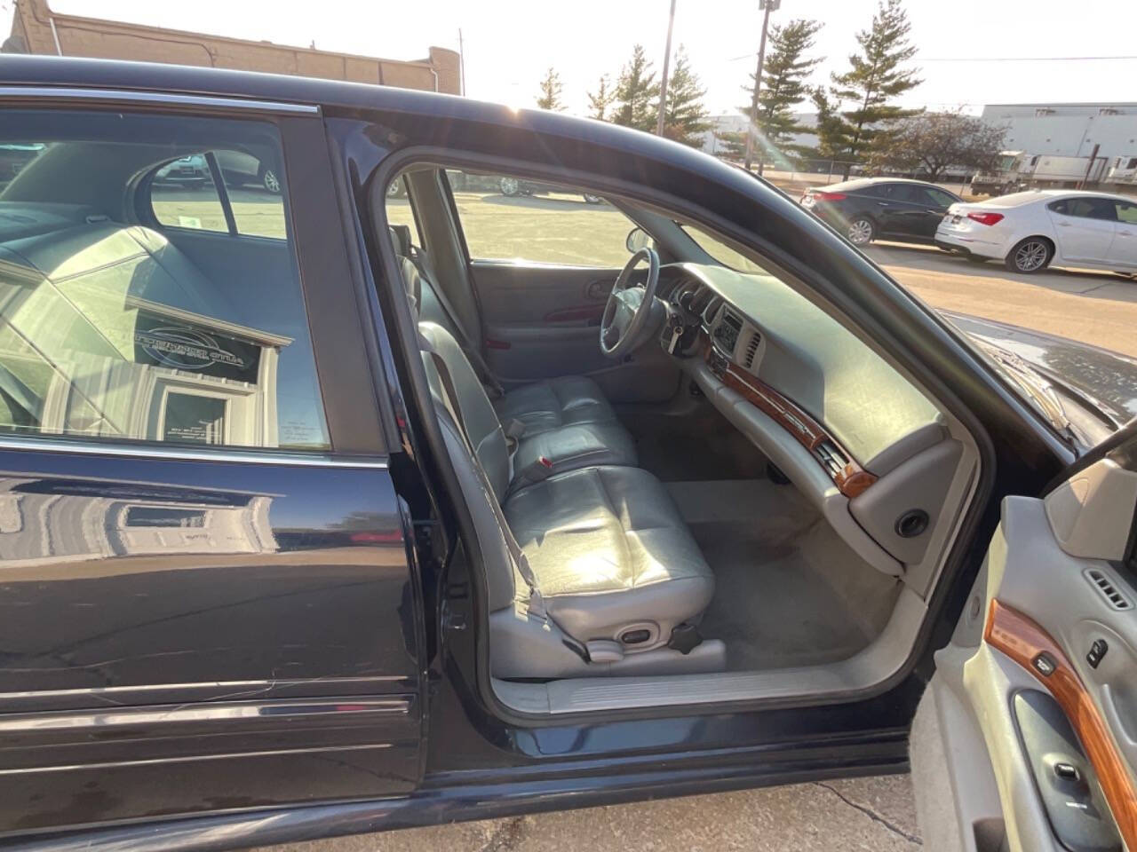 2003 Buick LeSabre for sale at Auto Connection in Waterloo, IA