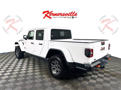 2025 Jeep Gladiator Mojave X