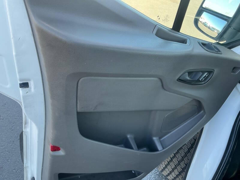 2022 Ford Transit