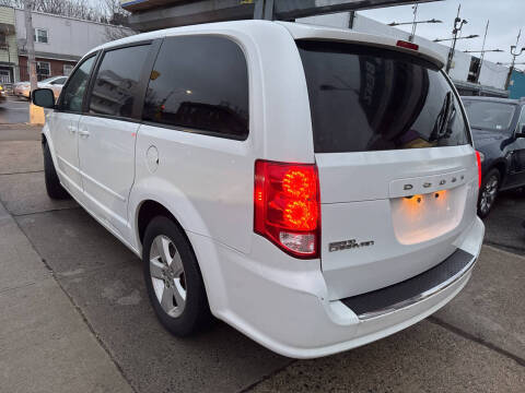 2017 Dodge Grand Caravan SE Plus