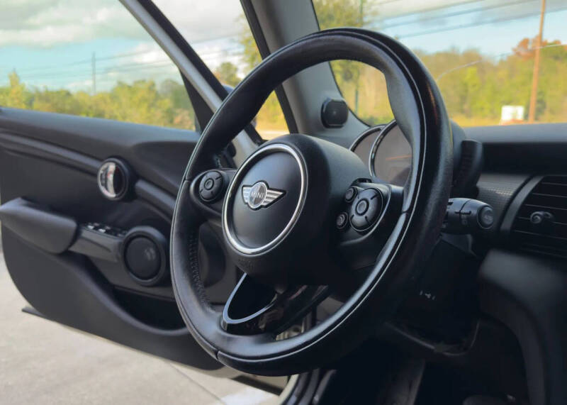 2016 MINI Hardtop 4 Door Cooper