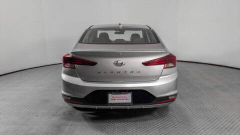 2020 Hyundai Elantra