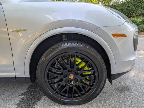 2018 Porsche Cayenne S E-Hybrid