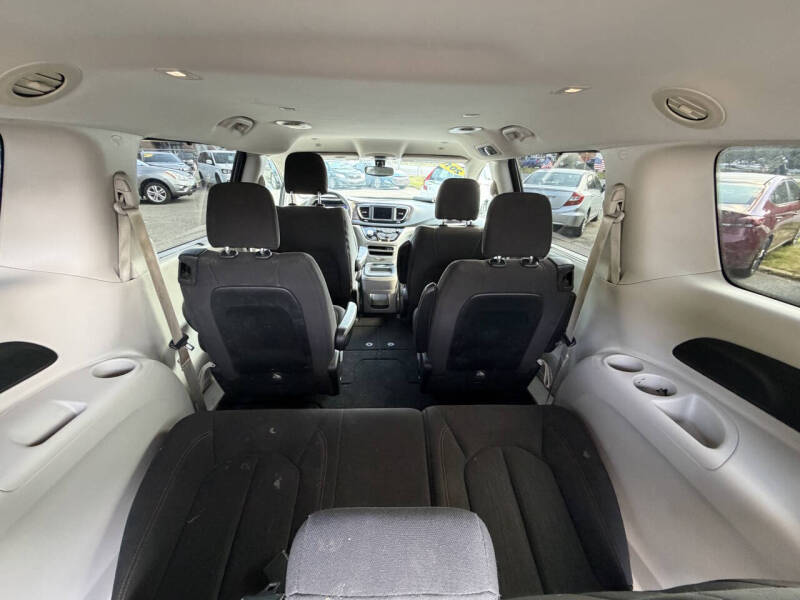 2018 Chrysler Pacifica Touring Plus