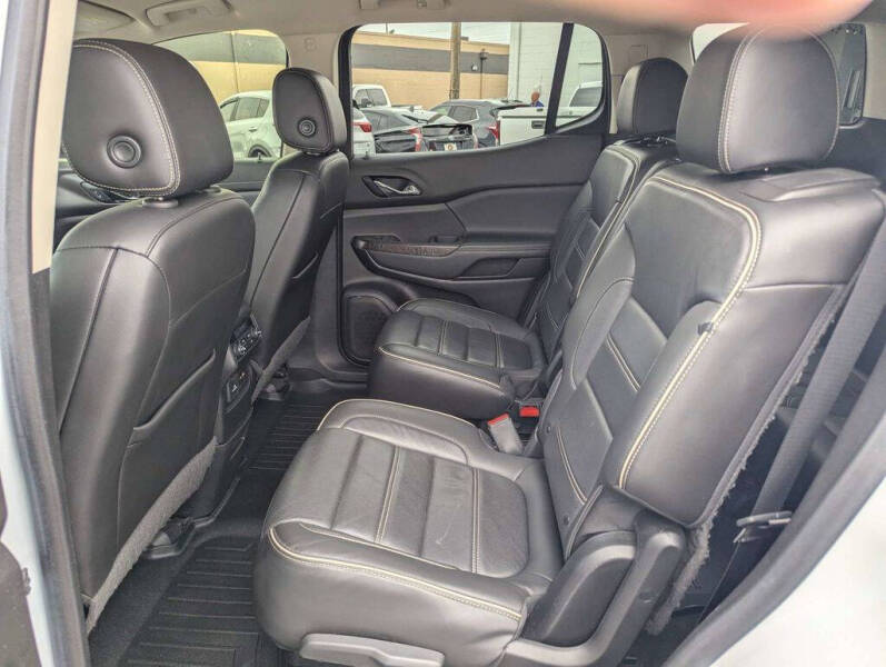 2020 GMC Acadia Denali