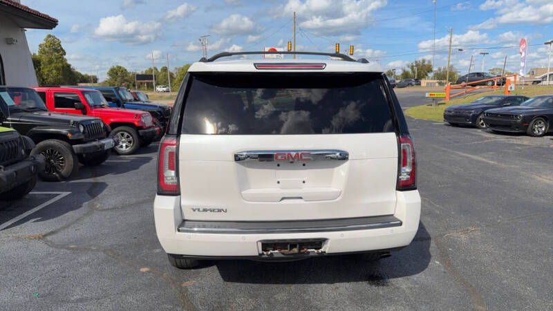2017 GMC Yukon Denali