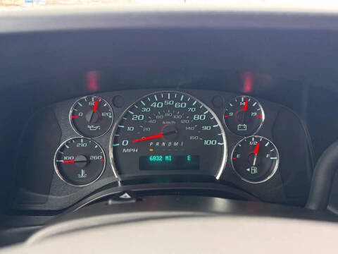 2025 Chevrolet Express 2500