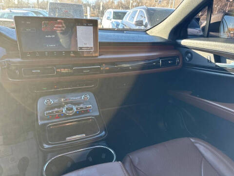 2021 Lincoln Nautilus Reserve