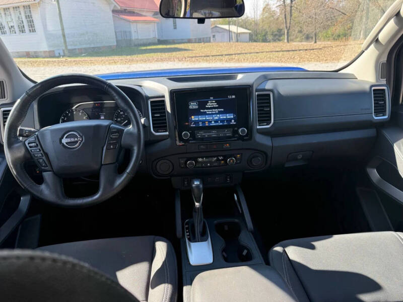 2024 Nissan Frontier