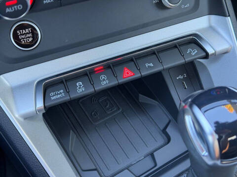2025 Audi Q3 quattro S line Premium 45 TFSI