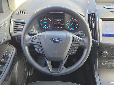 2020 Ford Edge SE
