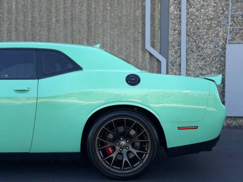 2016 Dodge Challenger SRT Hellcat