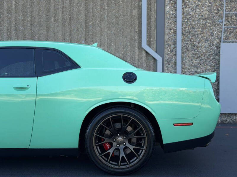 2016 Dodge Challenger SRT Hellcat