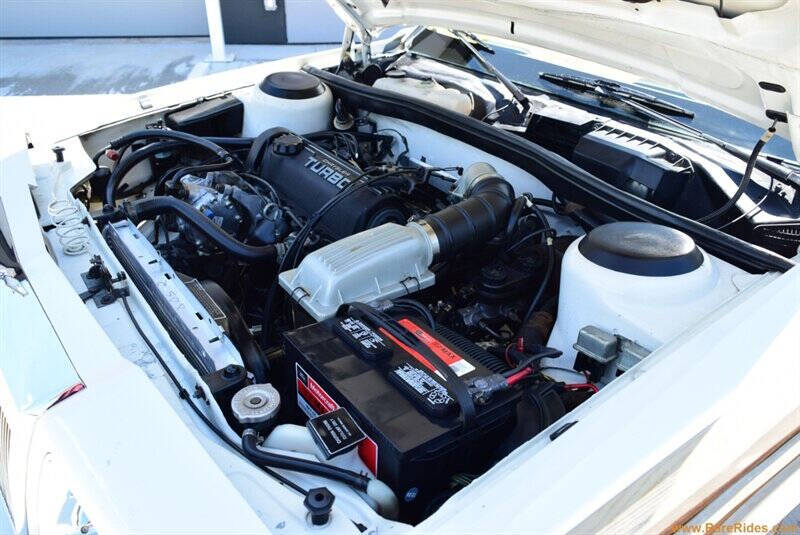 1986 Chrysler Le Baron Mark Cross Town and Country