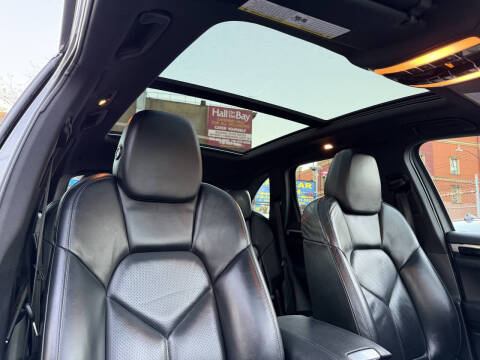 2012 Porsche Cayenne Tiptronic