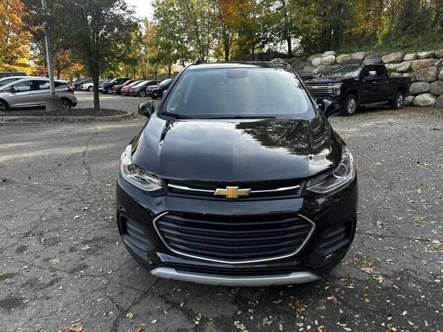 2022 Chevrolet Trax for sale at Bowman Auto Center in Clarkston, MI