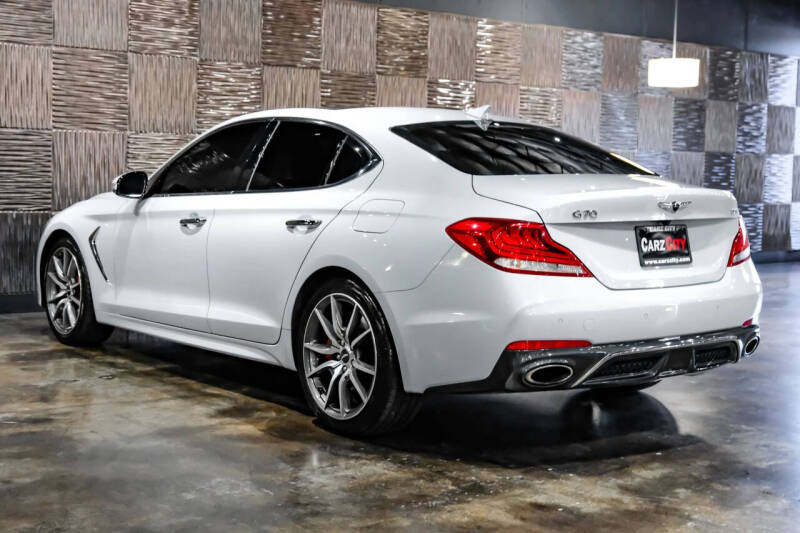 2020 Genesis G70