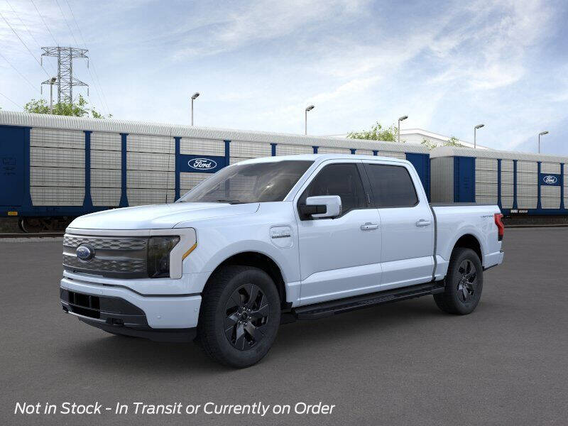 2022 Ford F-150 Lightning Lariat