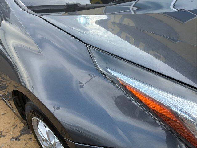 2016 Toyota Prius Two