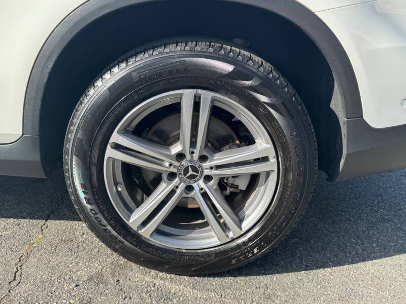 2021 Mercedes-Benz GLC GLC 300 4MATIC