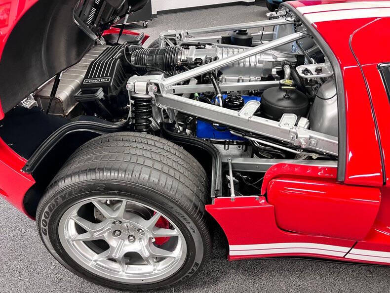 2005 Ford GT