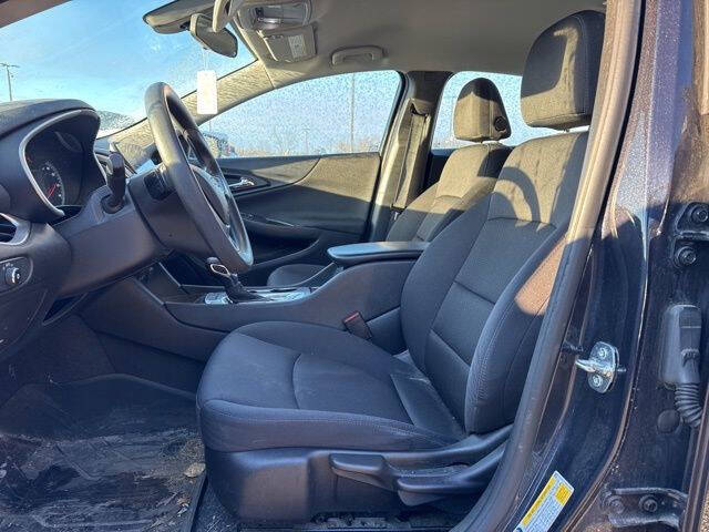 2022 Chevrolet Malibu LS