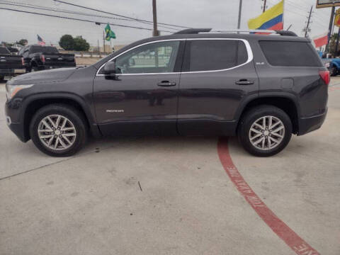 2017 GMC Acadia SLE-2