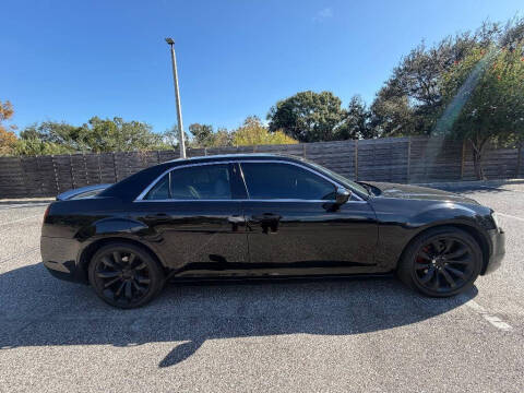 2019 Chrysler 300 Touring