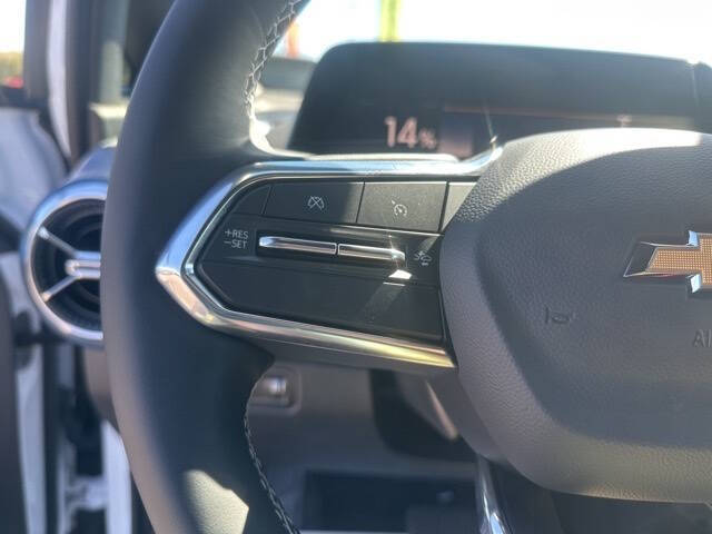 2026 Chevrolet Equinox EV LT 2