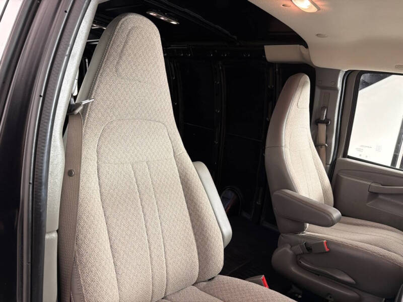 2018 Chevrolet Express 2500