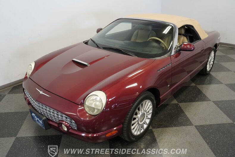 2004 Ford Thunderbird Deluxe