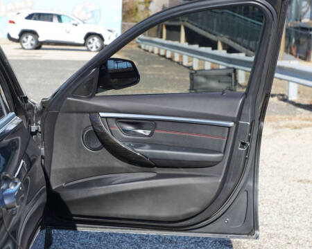 2018 BMW 3 Series 330i xDrive