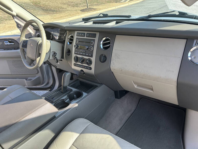 2012 Ford Expedition XLT