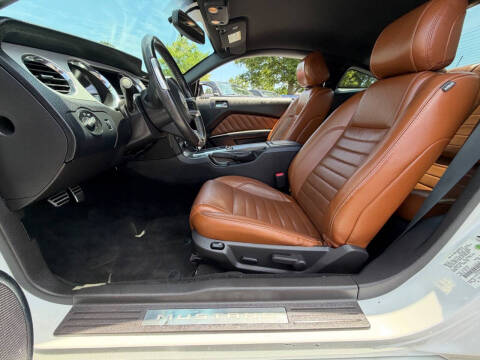 2014 Ford Mustang V6 Premium
