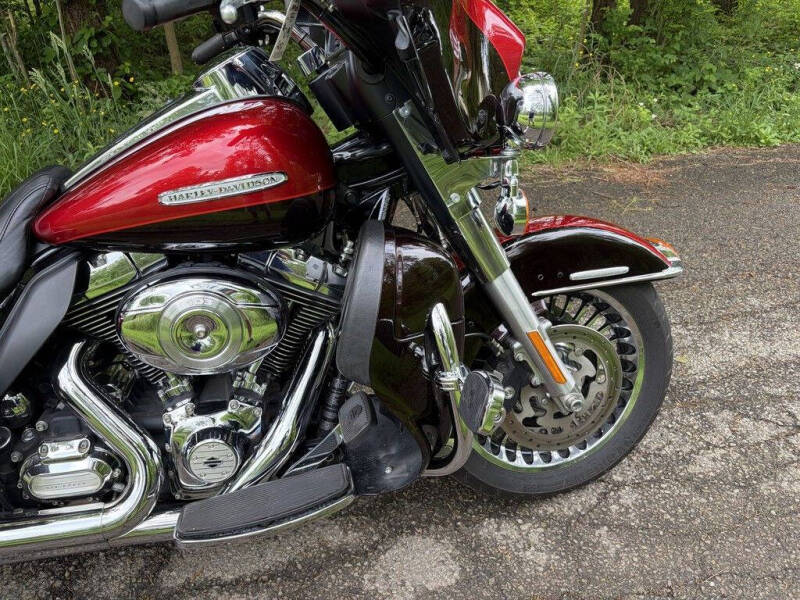 2013 Harley-Davidson FLHTK - Electra Glide Ul