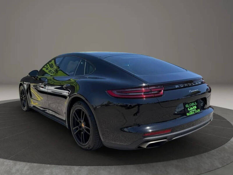 2018 Porsche Panamera