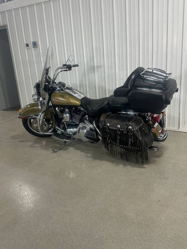 2004 Harley-Davidson police