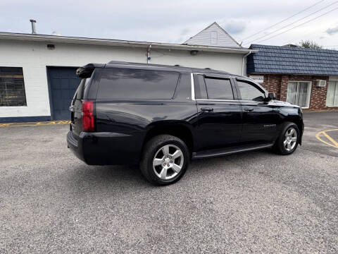2018 Chevrolet Suburban LT