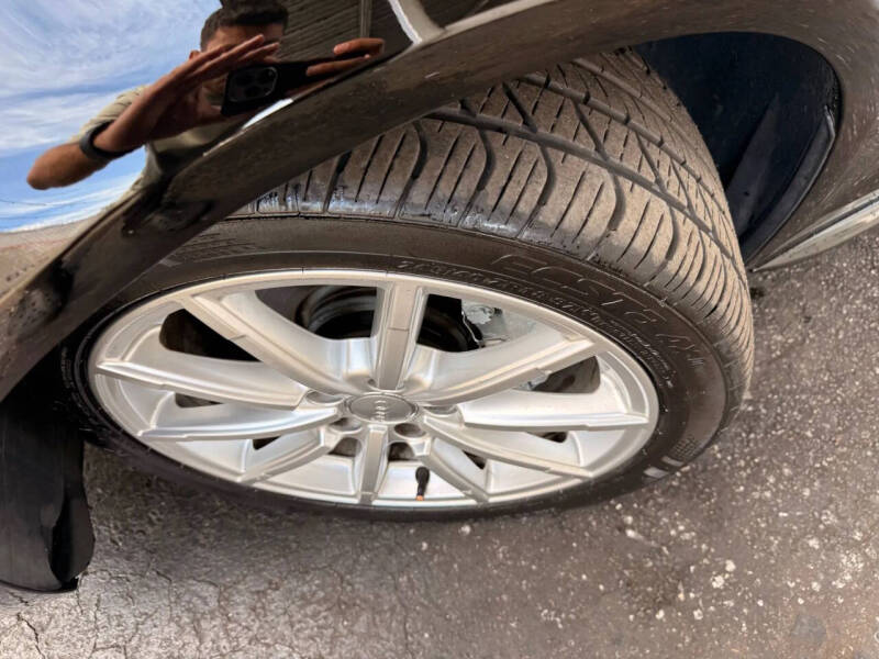 2016 Audi A4 2.0T quattro Premium