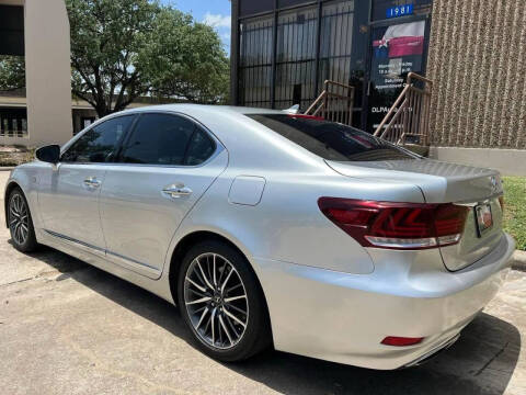 2013 Lexus LS 460